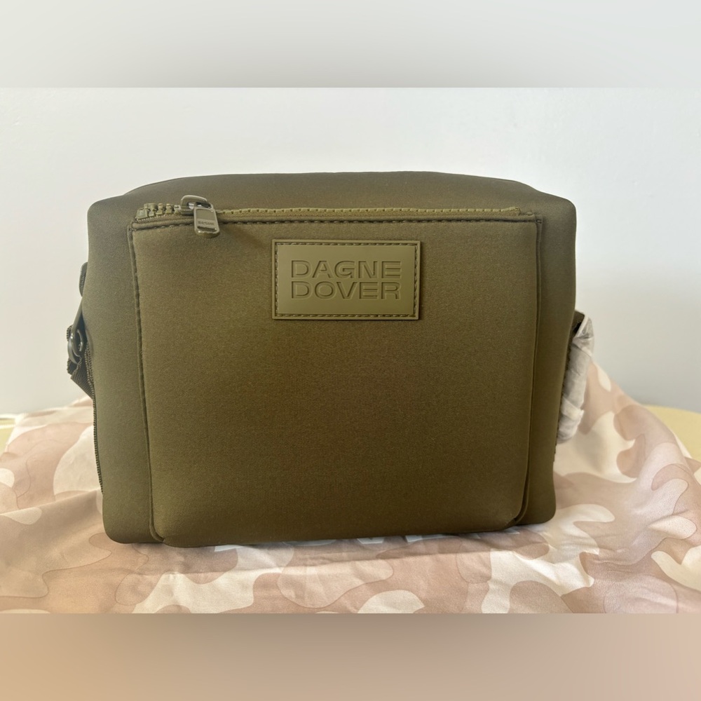 NWT Dagne Dover Micah Neoprene Crossbody Bag - Dark Moss